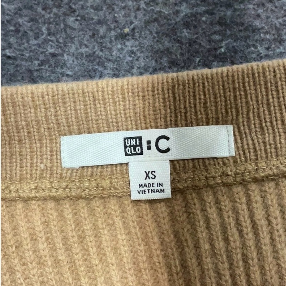 100% Wool Knit Skirt